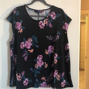 Rachel Roy capped sleeve top. Size 2x